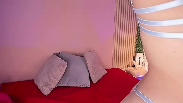 Snapshot of _Victoria____ chatting on February 18, 5:10 pm Victoria online show from February 18, 5:10 pm