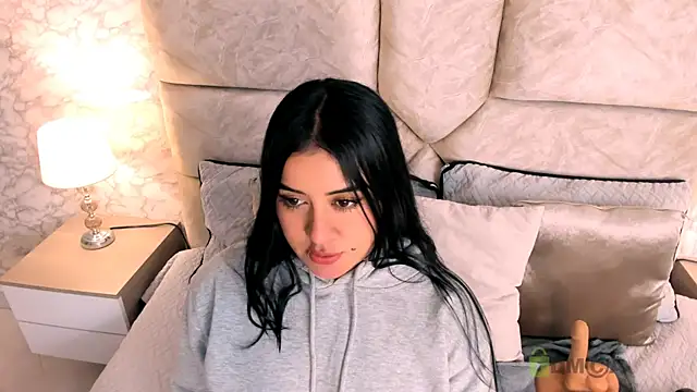 amatista  smith online show from February 9, 12:49 am