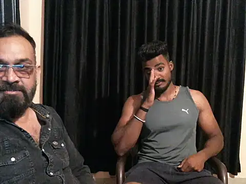 Snapshot of indianbull2023 chatting on January 7, 6:27 am indianbull2023 online show from January 7, 6:27 am