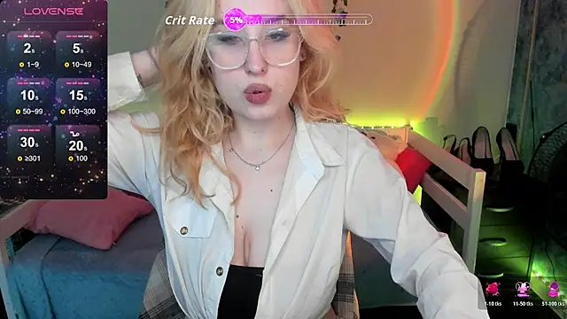 Emily Gin online show from November 29, 4:15 am