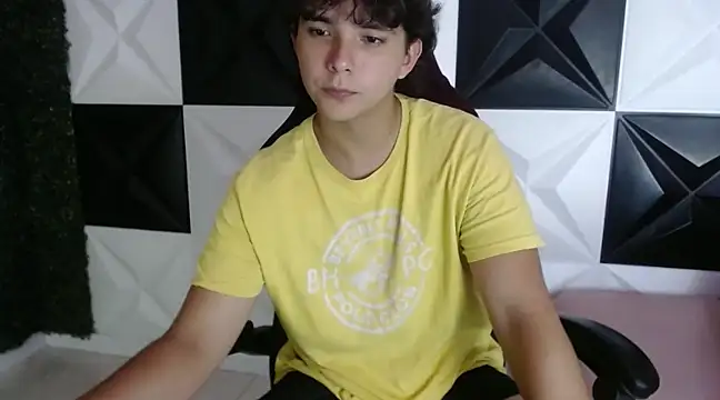 Dani cumboy online show from December 31, 3:55 am