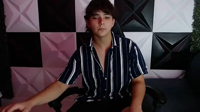 Dani cumboy online show from January 22, 3:09 am