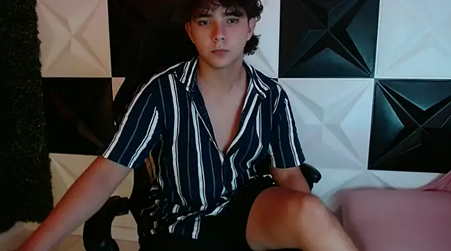 Dani cumboy online show from February 13, 2:23 am