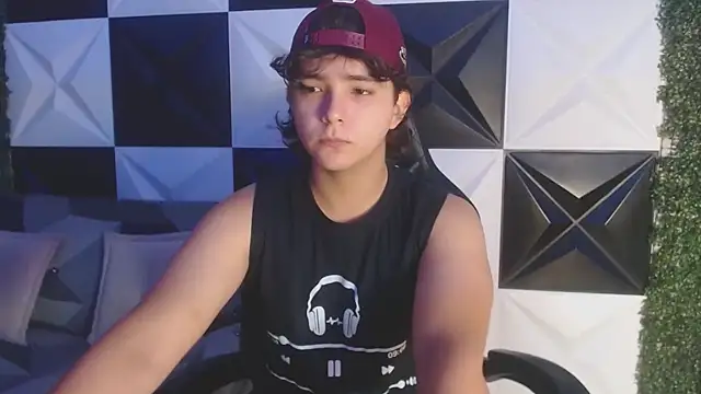 Dani cumboy online show from March 17, 1:08 pm