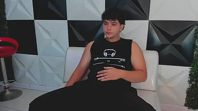 Dani cumboy online show from October 2, 2:02 pm