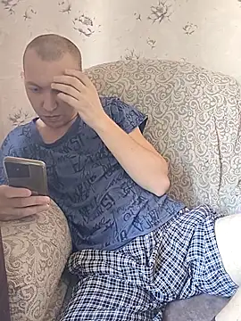MityaXLoves online show from May 3, 5:35 am