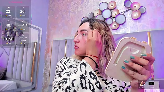 TomLondon  online show from January 9, 2:20 pm