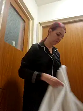 Evadesirex46 online show from February 19, 11:39 am