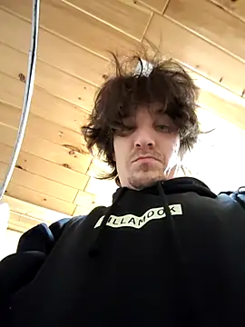 Snapshot of Lilsmokeshow017 chatting on January 18, 6:39 am Lilsmokeshow017 online show from January 18, 6:39 am