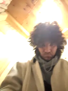 Snapshot of Lilsmokeshow017 chatting on February 7, 12:36 am Lilsmokeshow017 online show from February 7, 12:36 am