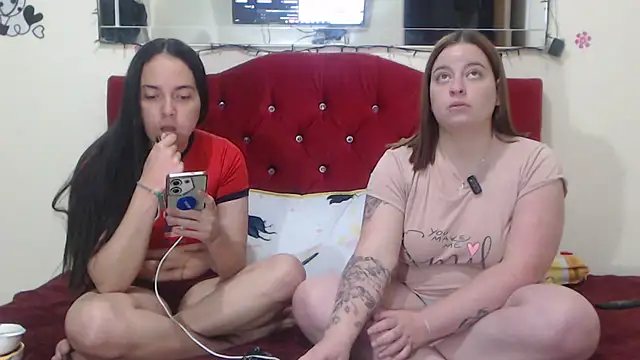 Snapshot of Lola_barbara chatting on December 9, 2:45 am Lola barbara online show from December 9, 2:45 am