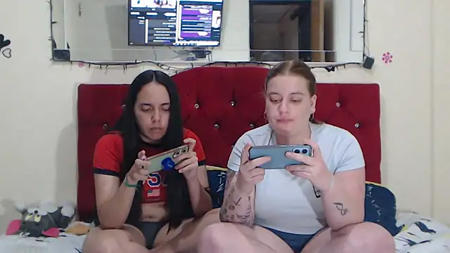Snapshot of Lola_barbara chatting on December 23, 10:23 pm Lola barbara online show from December 23, 10:23 pm