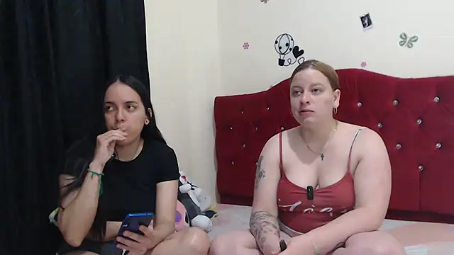 Snapshot of Lola_barbara chatting on January 23, 10:33 pm Lola barbara online show from January 23, 10:33 pm