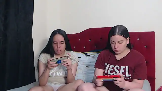 Snapshot of Lola_barbara chatting on October 9, 8:12 am Lola barbara online show from October 9, 8:12 am