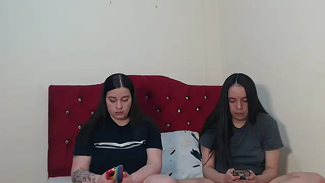 Snapshot of Lola_barbara chatting on October 13, 12:38 pm Lola barbara online show from October 13, 12:38 pm