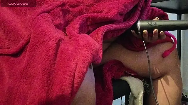 MrAndMrsCrook online show from September 21, 1:57 pm