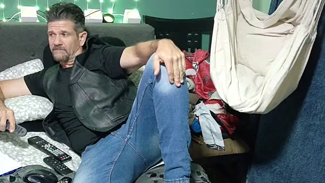 allenspuninfla online show from February 27, 11:15 pm