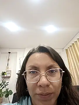 karlamorris  online show from October 5, 1:53 pm