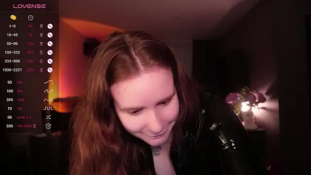 Jantrlatex online show from June 11, 9:24 pm