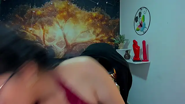 Lust Mom41 online show from December 15, 8:36 pm