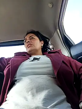 Lust Mom41 online show from December 17, 3:17 pm