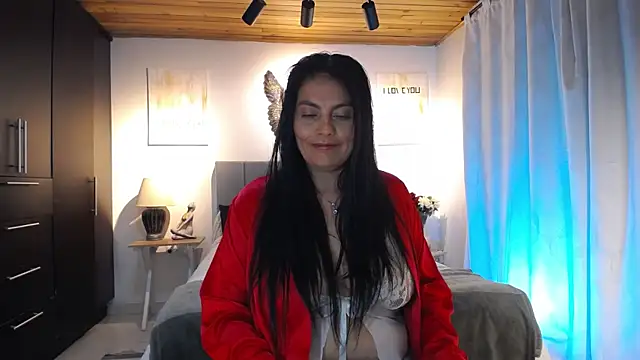 Lust Mom41 online show from January 28, 10:56 pm