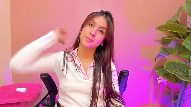 Snapshot of AlanaJones1 chatting on March 9, 3:16 pm AlanaJones1 online show from March 9, 3:16 pm