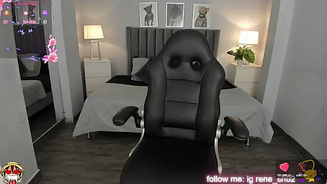 renee shelby  online show from March 6, 11:53 pm