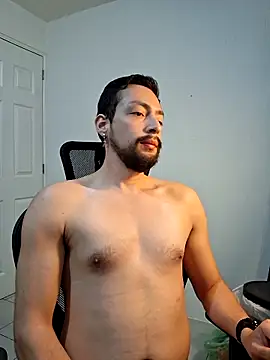 Snapshot of Andresarr93 chatting on November 25, 8:31 pm Andresarr93 online show from November 25, 8:31 pm