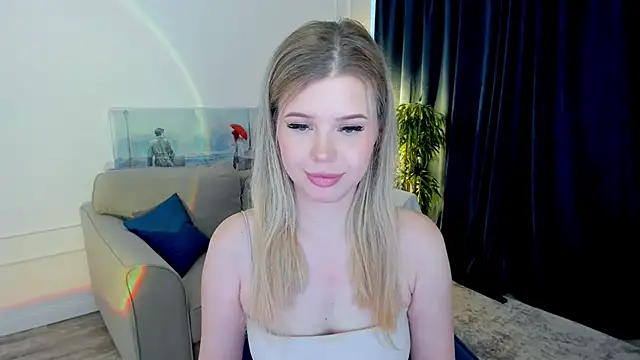 FollowLovee online show from May 20, 4:18 am