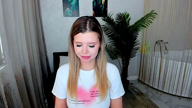 FollowLovee online show from July 11, 3:42 am