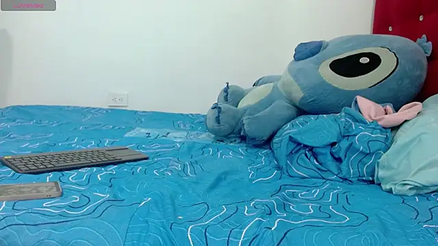 Snapshot of INDIAN_HORNY1 chatting on November 21, 1:54 pm INDIAN HORNY1 online show from November 21, 1:54 pm