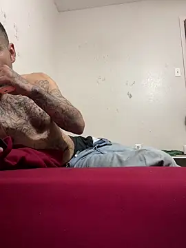 Houstonslong1 online show from December 16, 4:06 am