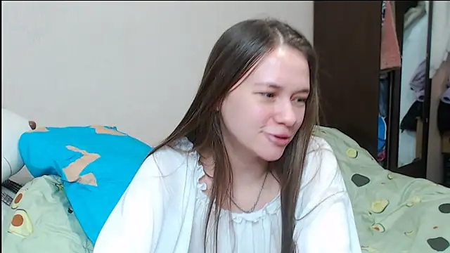 leila bambi  online show from January 22, 1:31 am