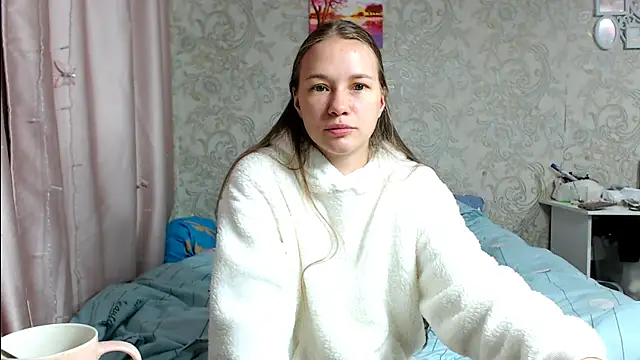 leila bambi  online show from September 16, 9:54 am