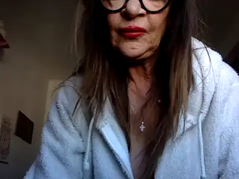 gildamilf online show from December 17, 1:27 pm