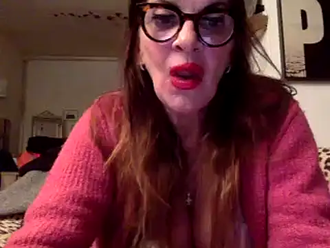 gildamilf online show from January 7, 7:28 pm