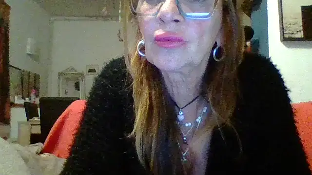 gildamilf online show from November 16, 7:30 pm