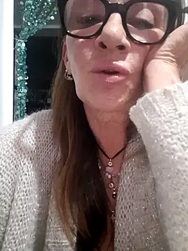 gildamilf online show from April 15, 7:54 pm