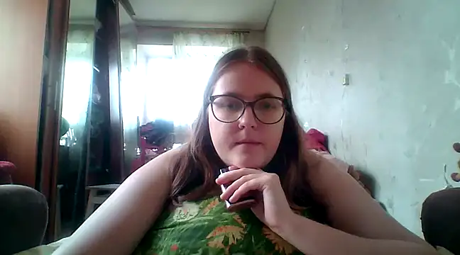 DesireMelissa online show from February 8, 9:13 am