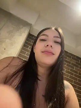 Latina vanessa online show from April 8, 2:33 am