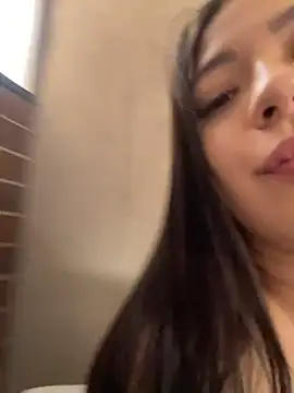 Snapshot of Latina_vanessa chatting on May 27, 8:17 pm Latina vanessa online show from May 27, 8:17 pm