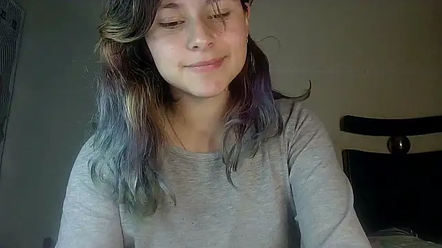Snapshot of Elith_20 chatting on January 20, 8:41 am Elith 20 online show from January 20, 8:41 am