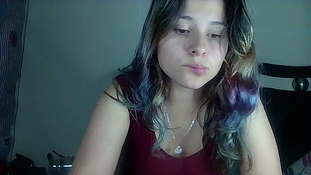 Snapshot of Elith_20 chatting on January 21, 6:43 am Elith 20 online show from January 21, 6:43 am