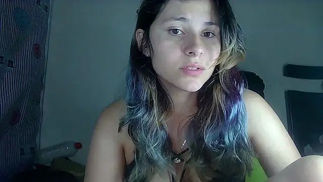 Snapshot of Elith_20 chatting on January 22, 6:31 am Elith 20 online show from January 22, 6:31 am