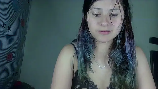 Snapshot of Elith_20 chatting on January 25, 8:10 am Elith 20 online show from January 25, 8:10 am