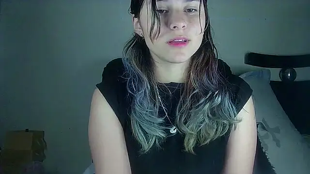Snapshot of Elith_20 chatting on January 27, 12:26 pm Elith 20 online show from January 27, 12:26 pm