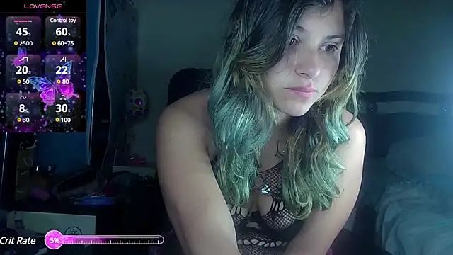 Snapshot of Elith_20 chatting on February 19, 5:05 am Elith 20 online show from February 19, 5:05 am