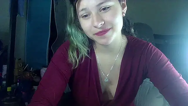 Snapshot of Elith_20 chatting on March 8, 3:17 am Elith 20 online show from March 8, 3:17 am