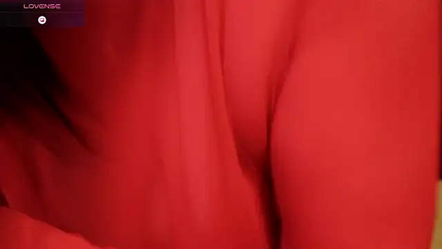 Big Beautiful MILF online show from January 23, 7:40 pm